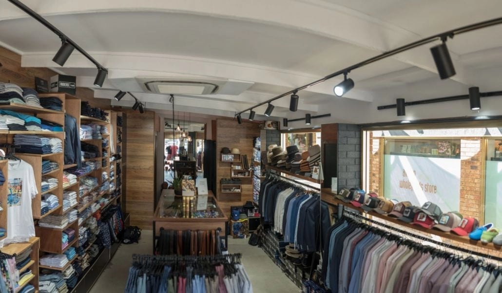 Expert advice on wholesale track lighting selection for businesses in Georgia