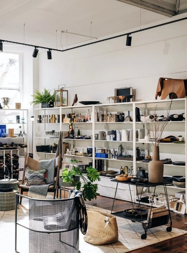 Buy high-performance suspended track lighting for studios and lofts in Illinois