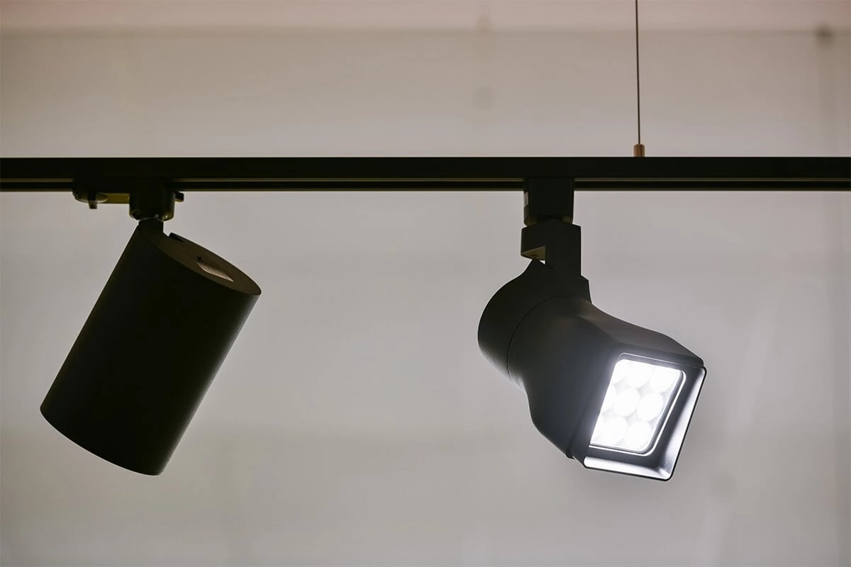 Expert advice on track lighting layouts for salons in Florida