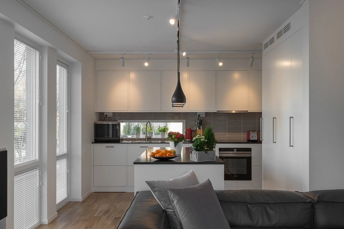 Cost of LED kitchen track lighting systems in Illinois, Chicago