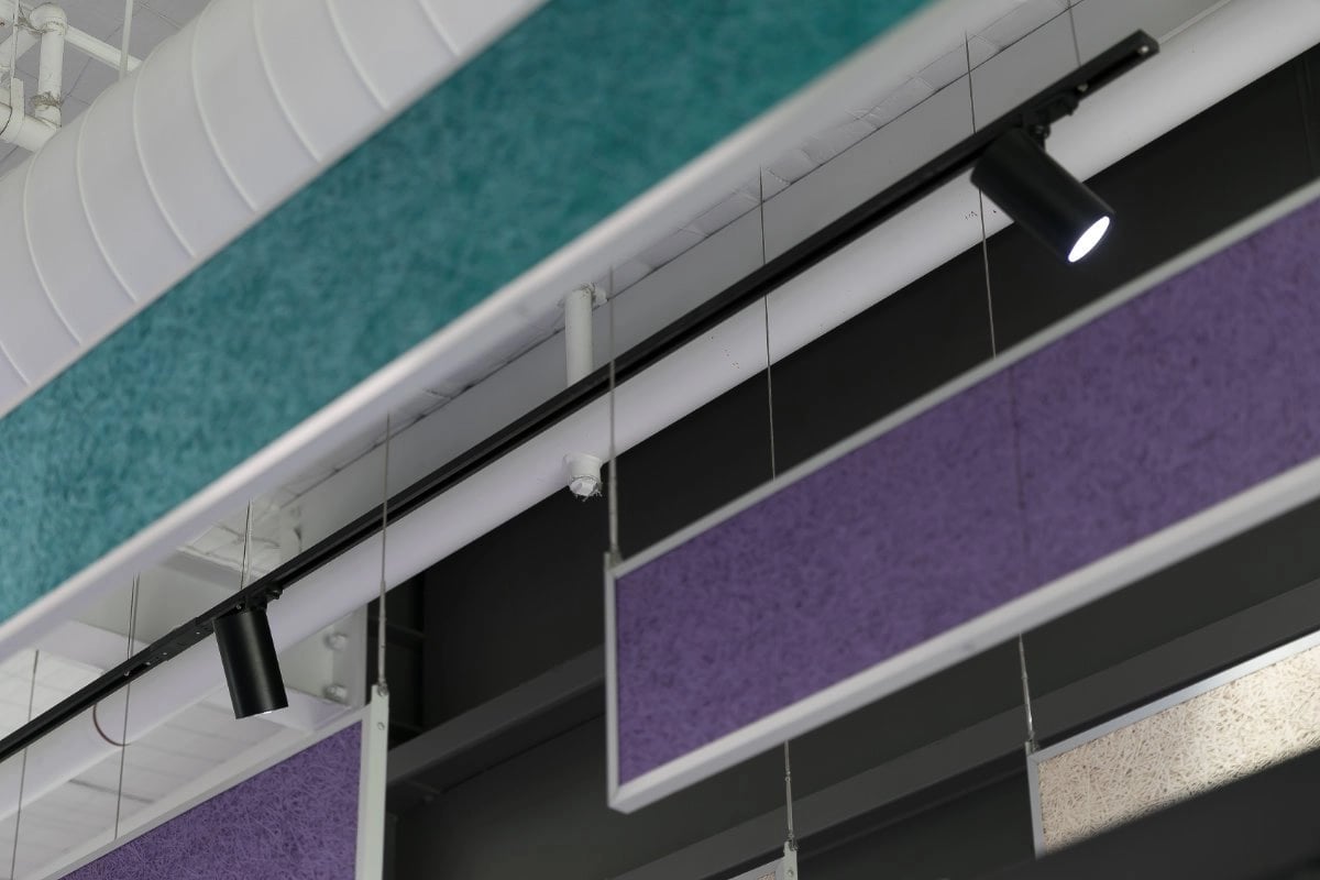 Buy LED track lighting with hanging pendants at competitive price in Texas