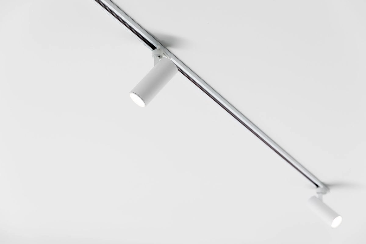 Buy LED adjustable track lighting at affordable price in Illinois