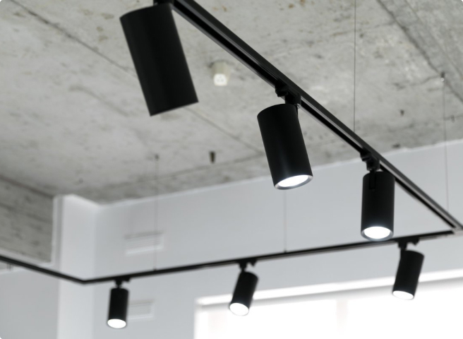 Buy commercial 3 circuit track lighting at affordable price in Washington USA