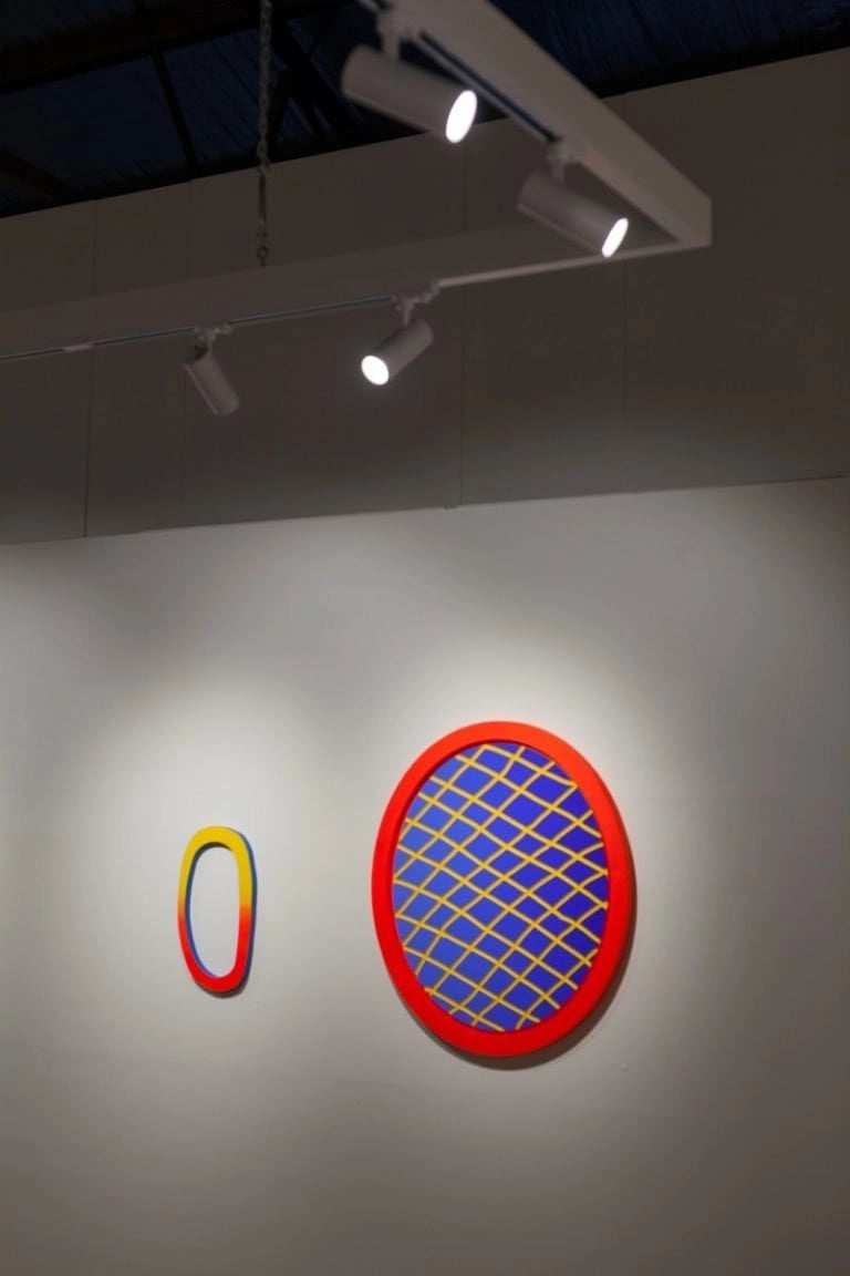 Where to buy white track lighting for modern interiors in California, Los Angeles