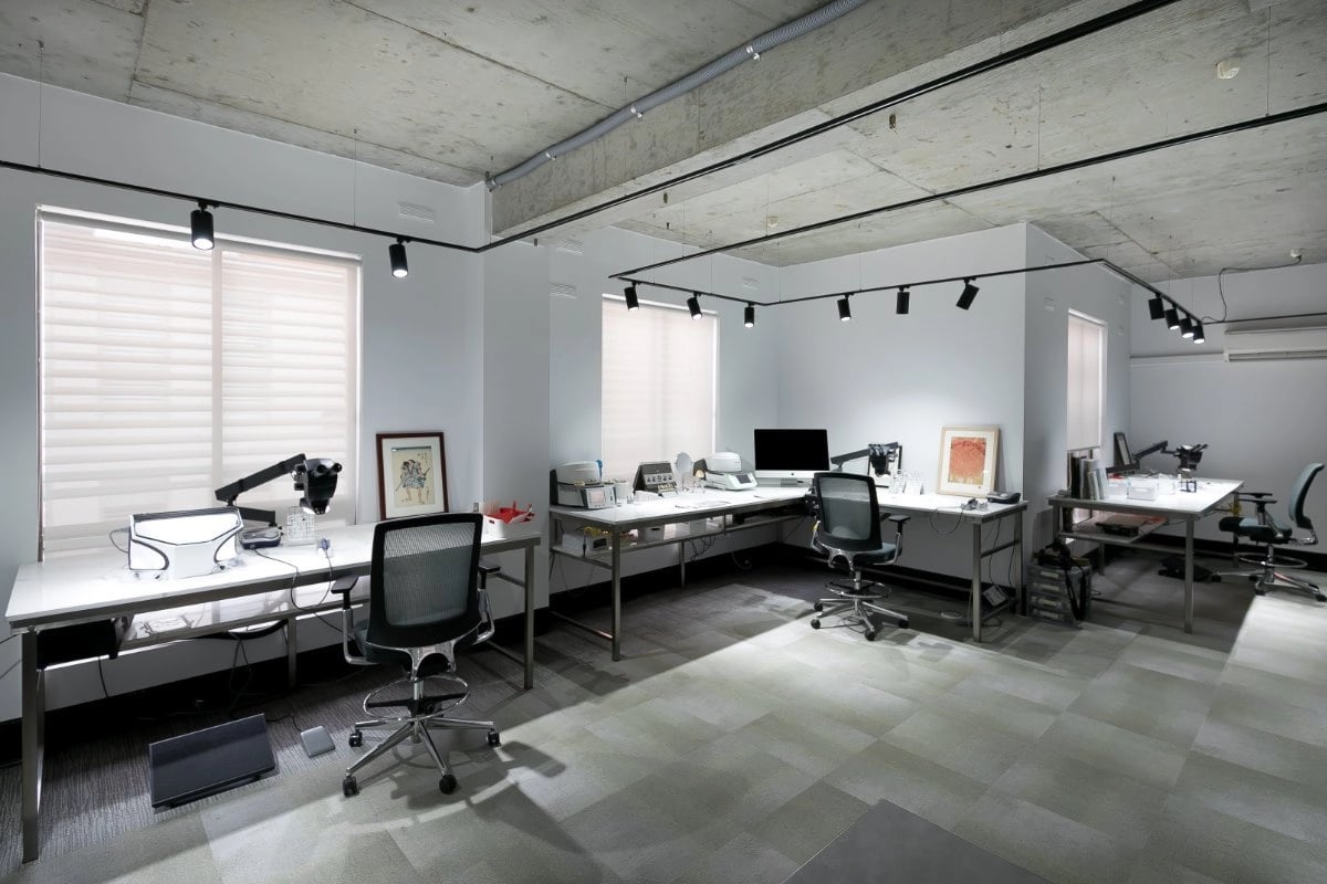 Commercial office track lighting price comparison for Washington projects