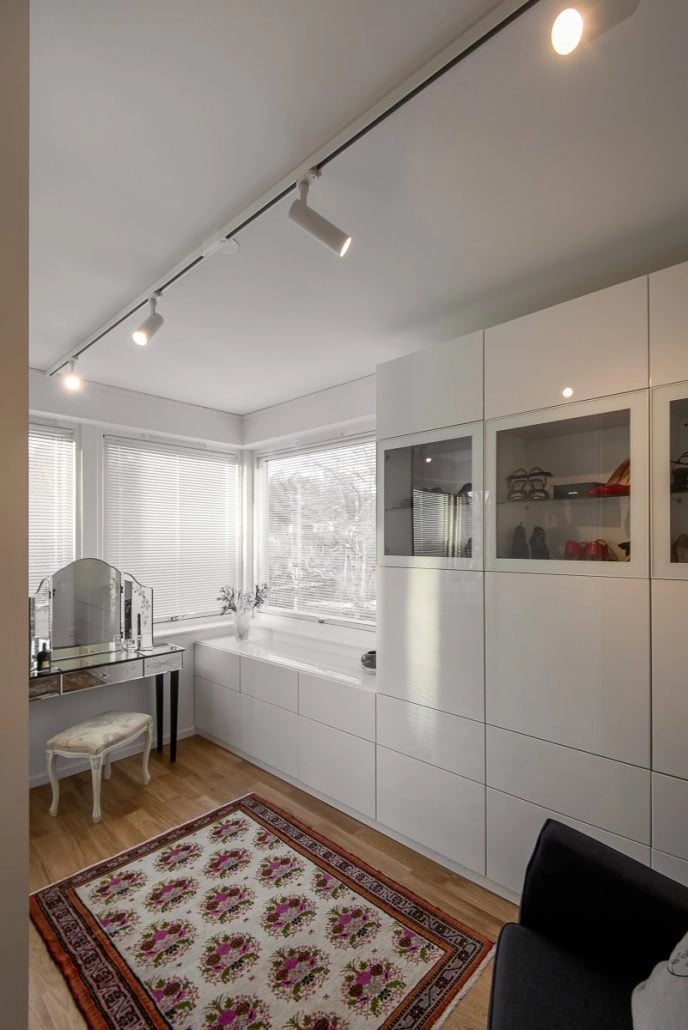 Track lighting supplier supporting nationwide commercial installations from Georgia